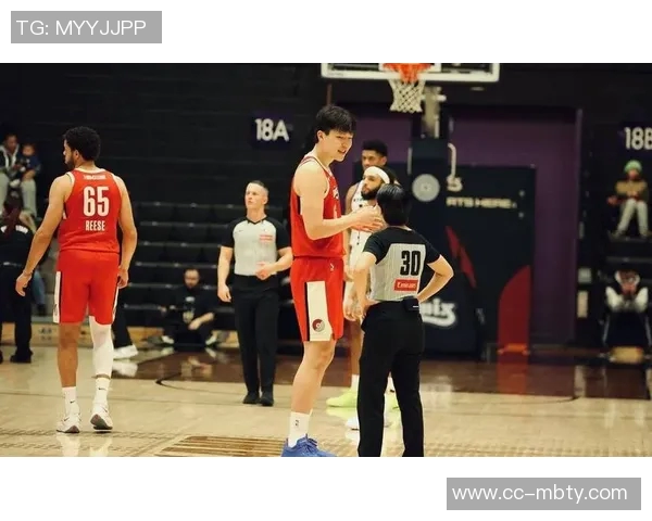 杨瀚森G联盟首次背靠背表现出色10投5中斩获14分6篮板1助攻1抢断