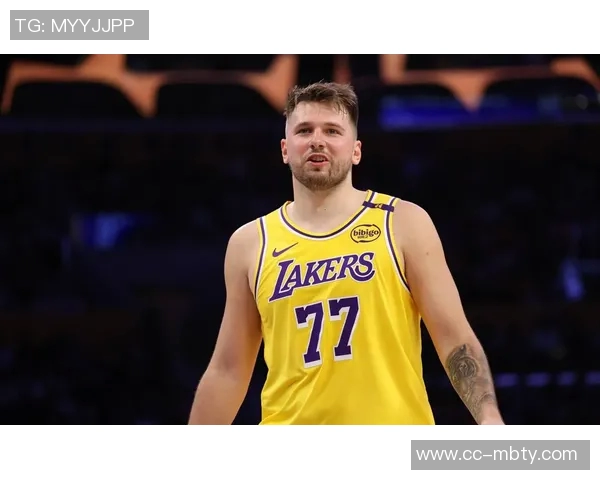 湖人训练营新名单东契奇体重变化引关注从230磅到最高270磅